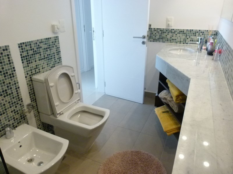Departamento en alquiler Playa Brava , en edificio con amenities